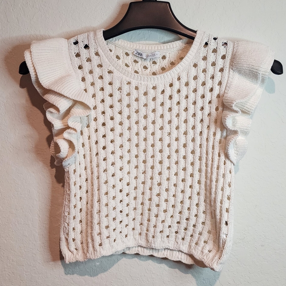 Zara Sweaters - Zara Cream Ruffled Knit Sweater